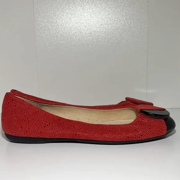 Women’s 7 Vintage red/black designer flats leather rounded toe ballet flat shoe