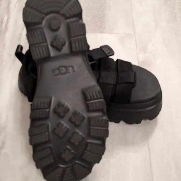 Women's Cora Strappy Platform Sandal  Size 7.5  NWOT