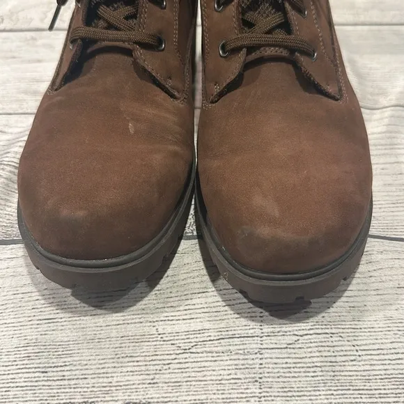 Women’s Timberland Donna Lace-Up Boots size 9 brown