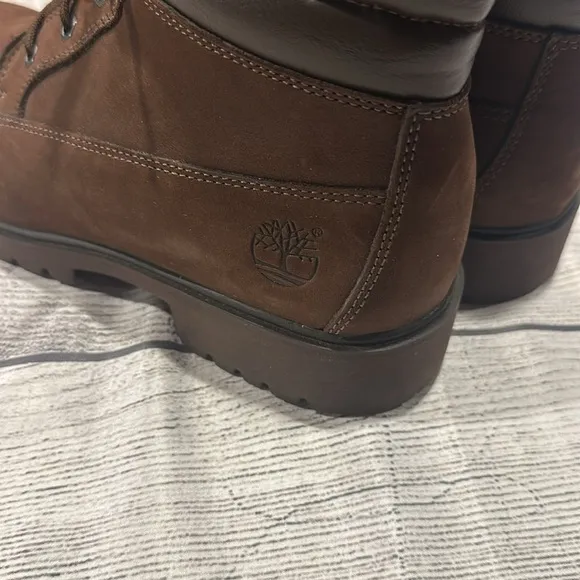 Women’s Timberland Donna Lace-Up Boots size 9 brown