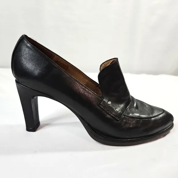 Wonders Black Leather Loafers Size 8