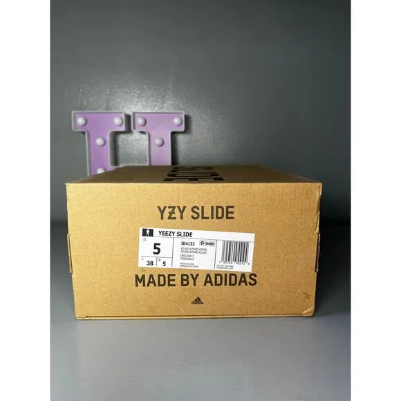 Yeezy Slides Azure Sz 5