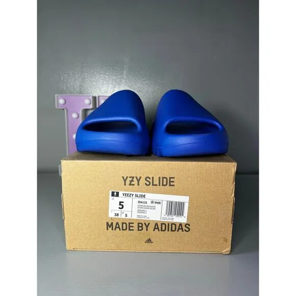 Yeezy Slides Azure Sz 5