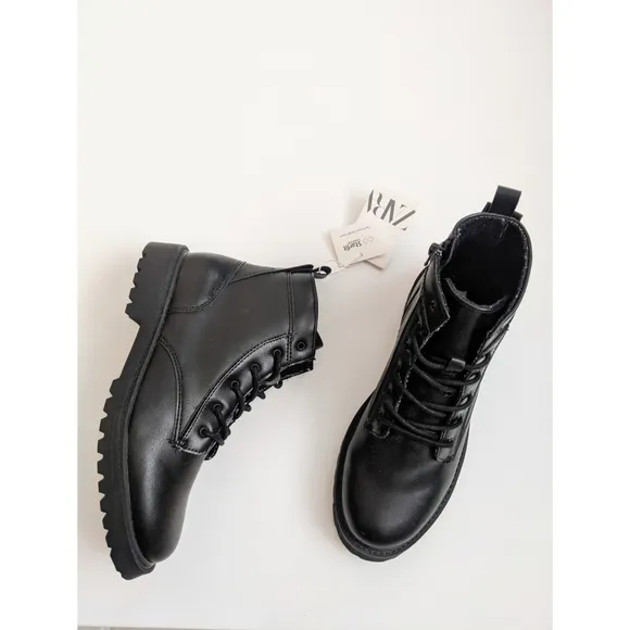 ZARA Black Lace up Boots Boy's Size 5