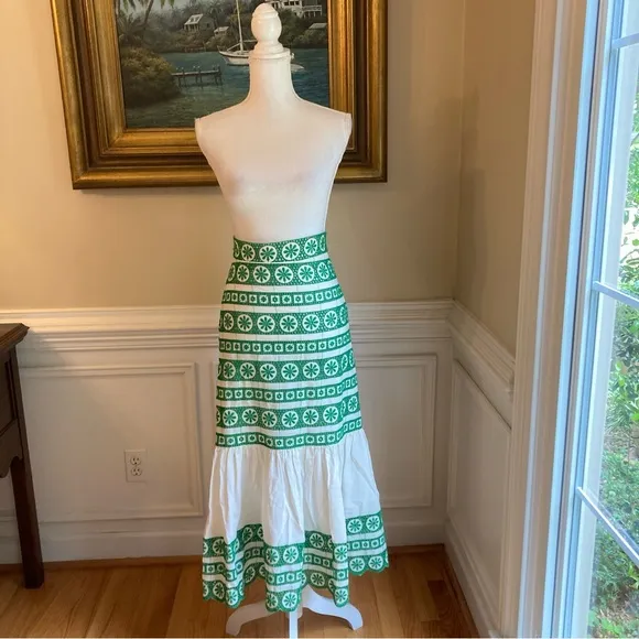 ZARA Green White Eyelet Lace Ruffle Midi Maxi Skirt
